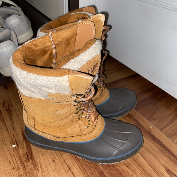 Khombu Brown and Gray Kids Boots